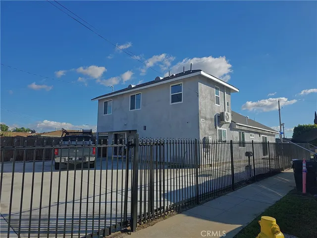 $1,059,000 | 403 East 131st Street, Los Angeles, CA 90061