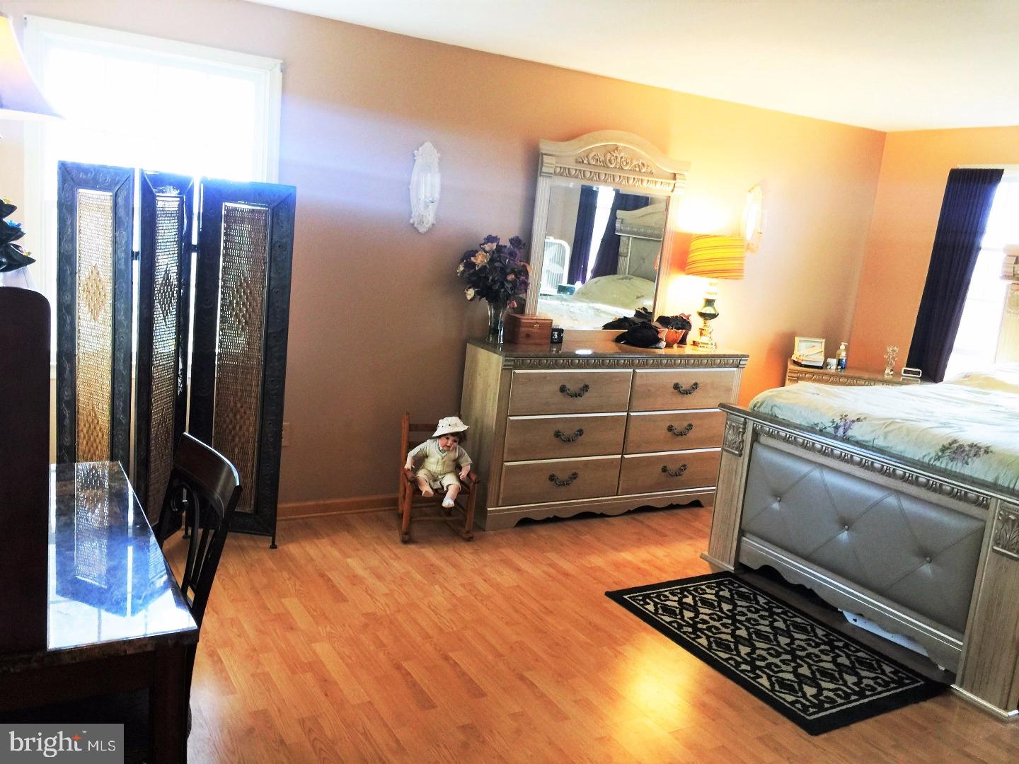 2502 Brooke Road Pennsburg, PA 18073 - Photo 11 of 25 Gallery Image 11