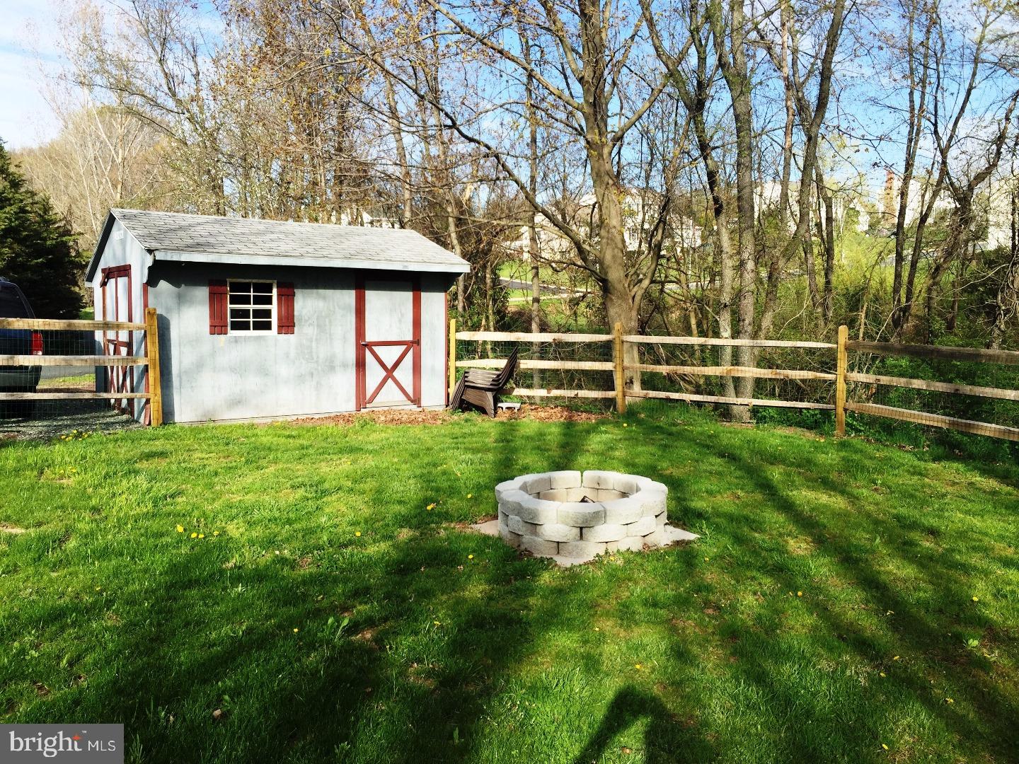 2502 Brooke Road Pennsburg, PA 18073 - Photo 21 of 25 Gallery Image 21