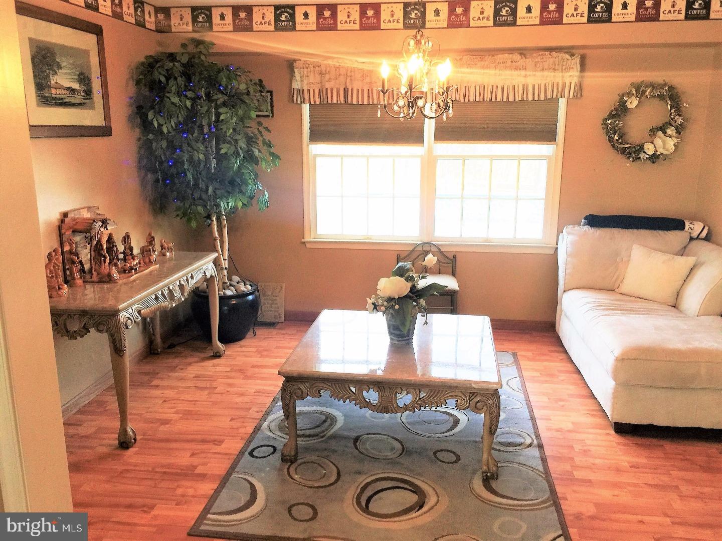 2502 Brooke Road Pennsburg, PA 18073 - Photo 5 of 25 Gallery Image 5