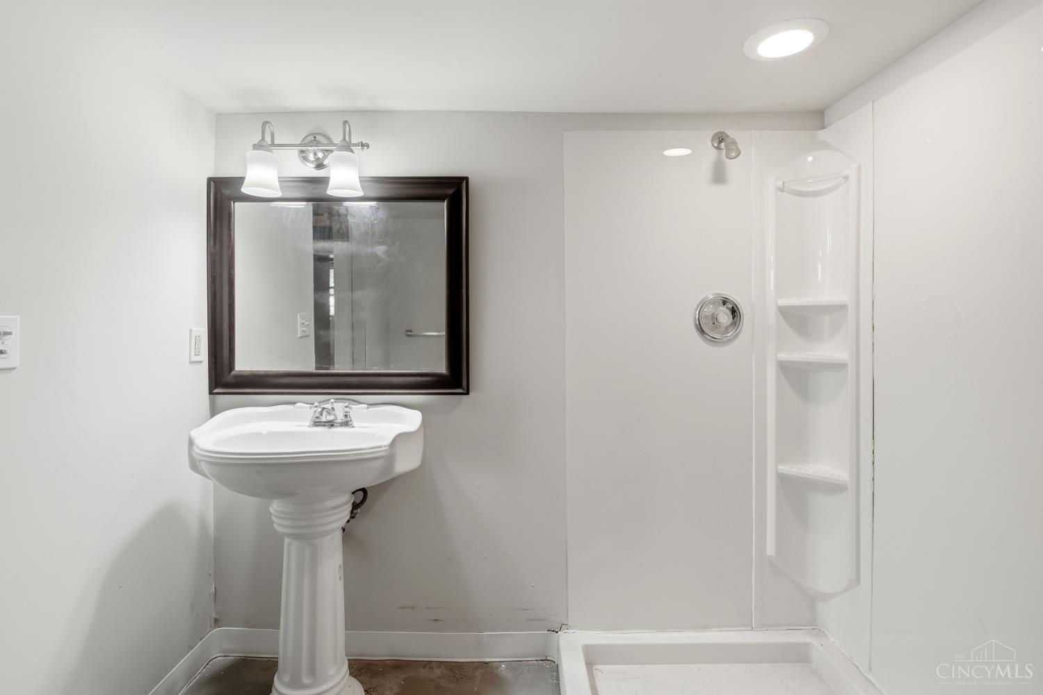 6035 Rapid Run Road Cincinnati, OH 45233 - Photo 52 of 77 Gallery Image 52