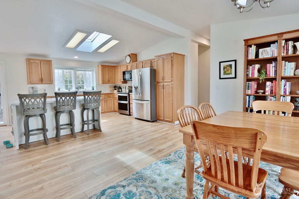 616 North 7th Avenue Sequim, WA 98382 - Photo 7 of 21