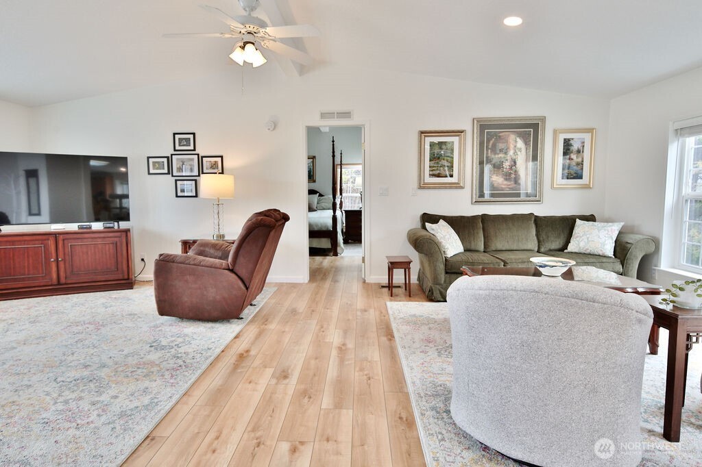 616 North 7th Avenue Sequim, WA 98382 - Photo 9 of 21