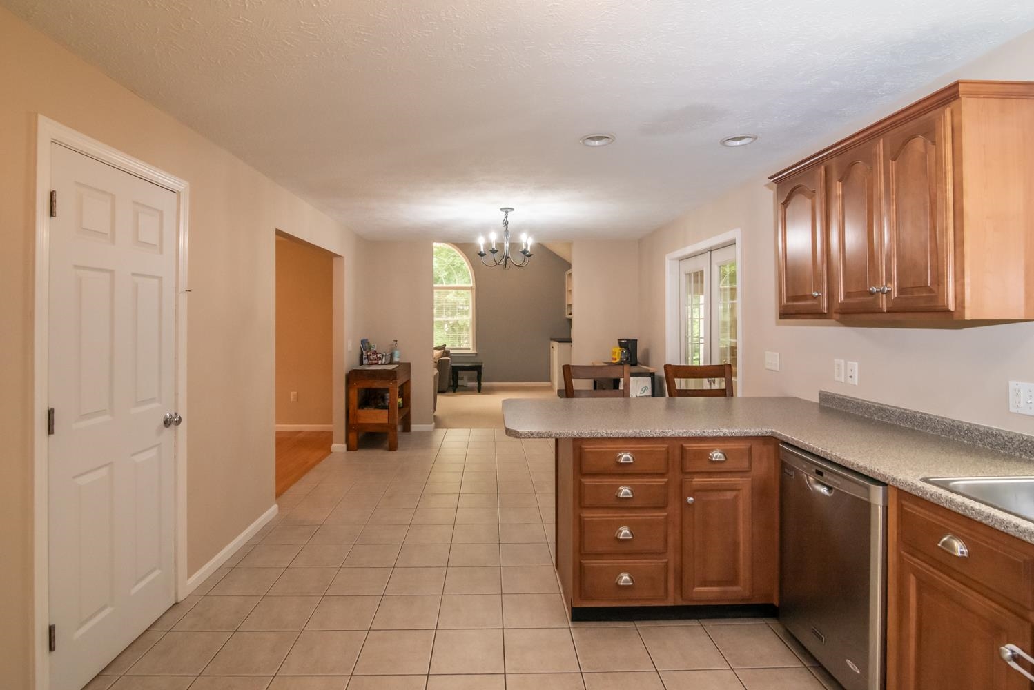 7 Dove Road Hooksett, NH 03106 - Photo 7 of 43
