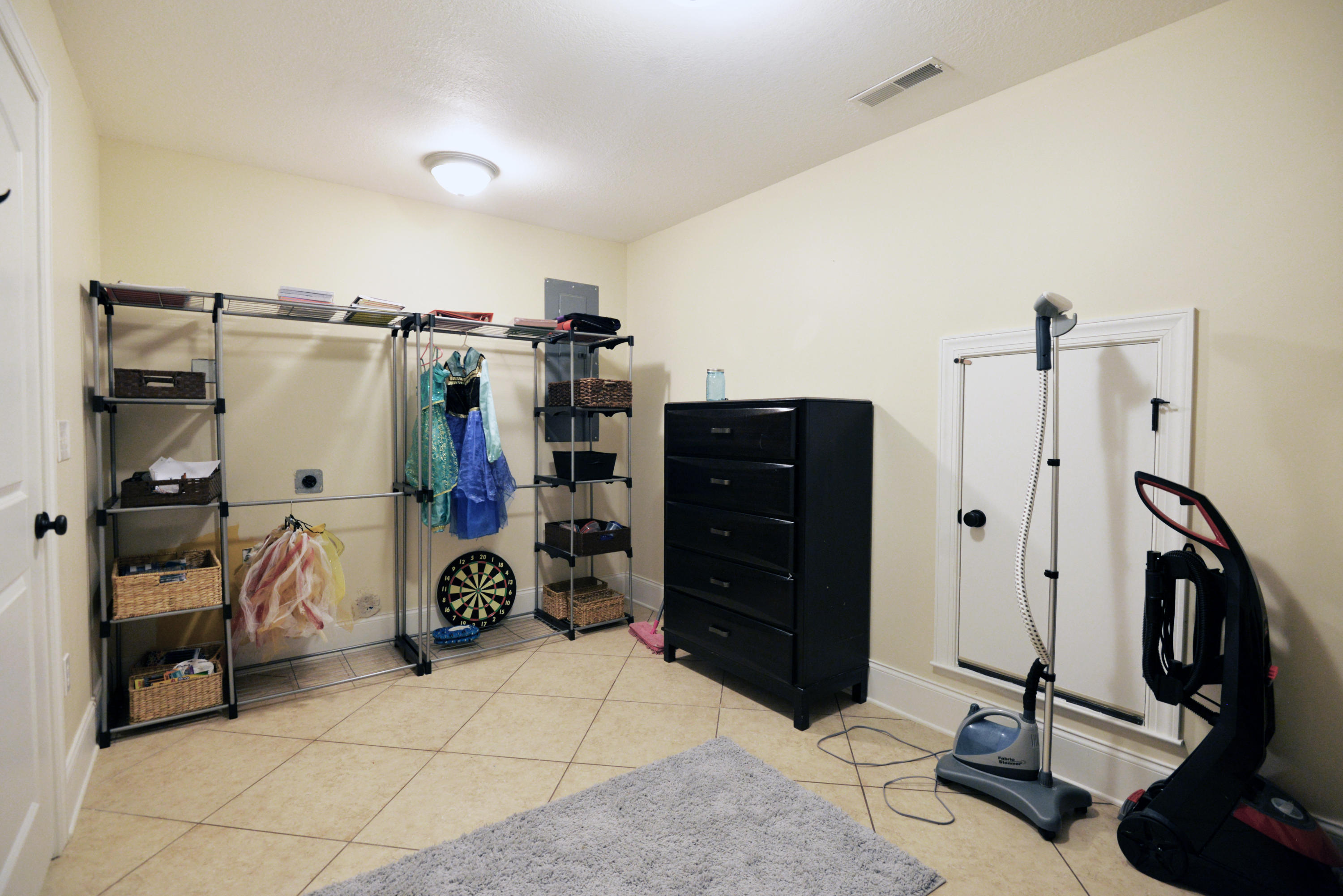 2 New Home Road Trenton, GA 30752 - Photo 40 of 56 Second floor laundry room
