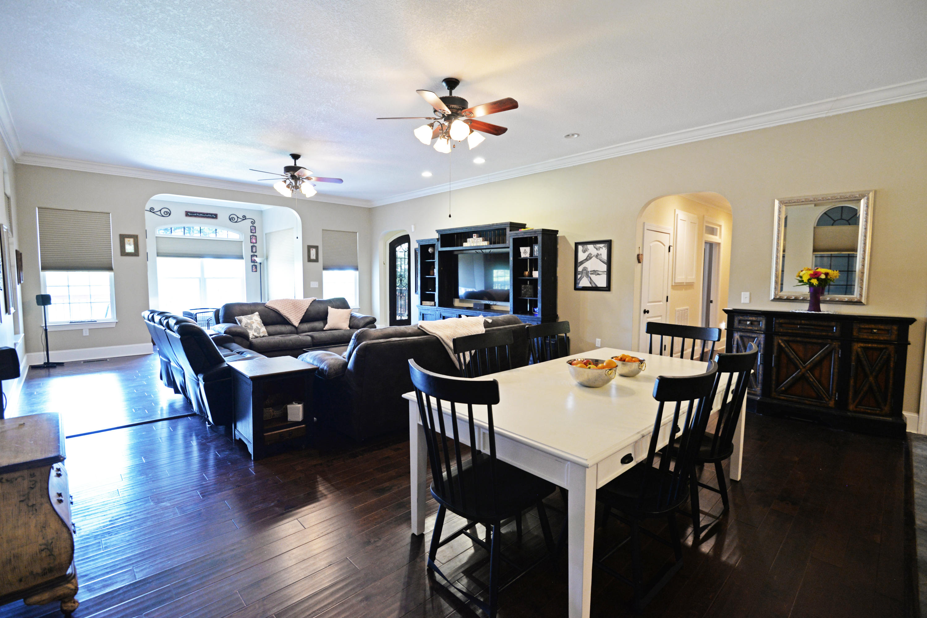 2 New Home Road Trenton, GA 30752 - Photo 10 of 56 Dining and great room