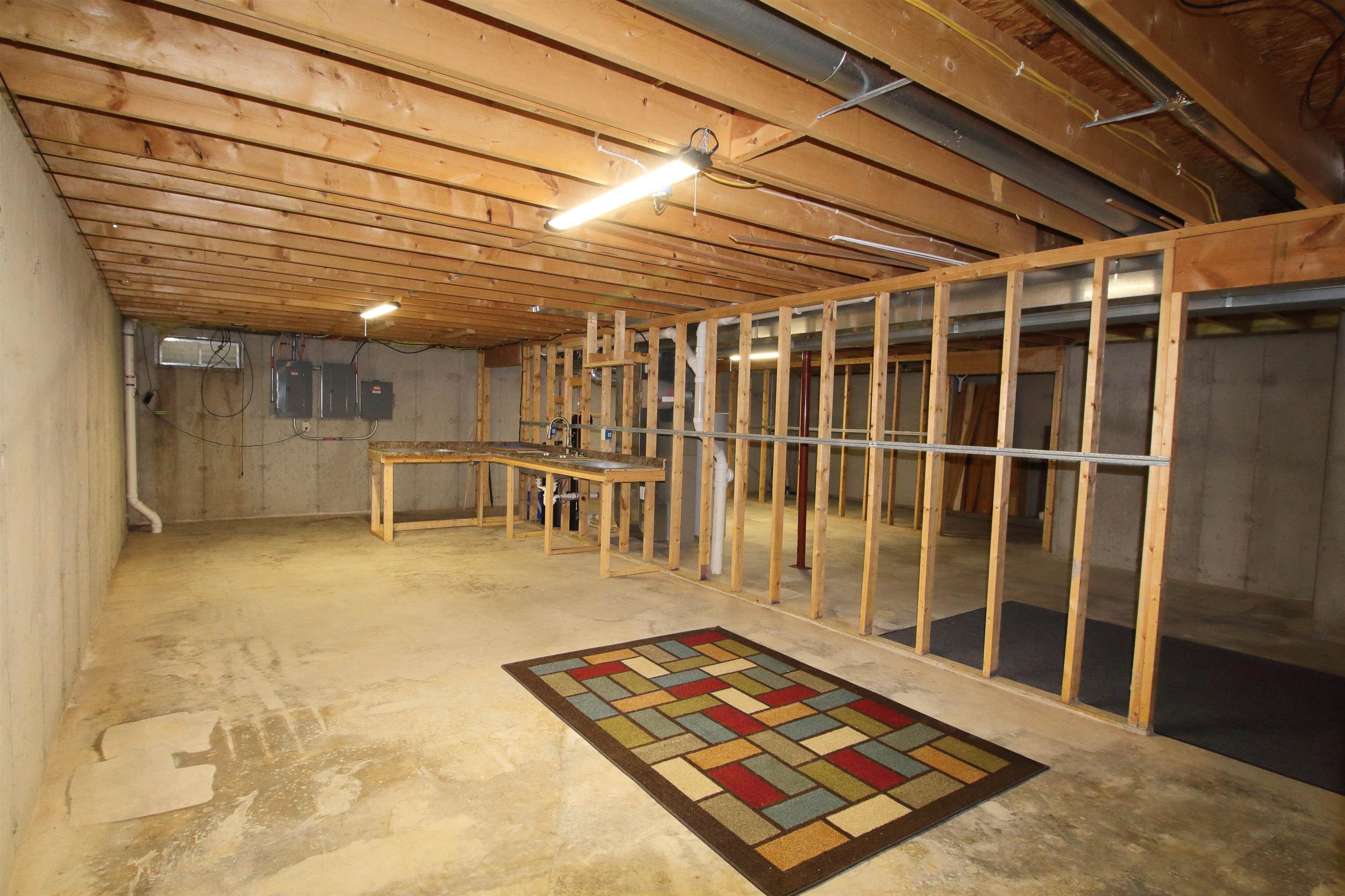 6811 Hedgewood Road Rockford, IL 61108 - Photo 17 of 23