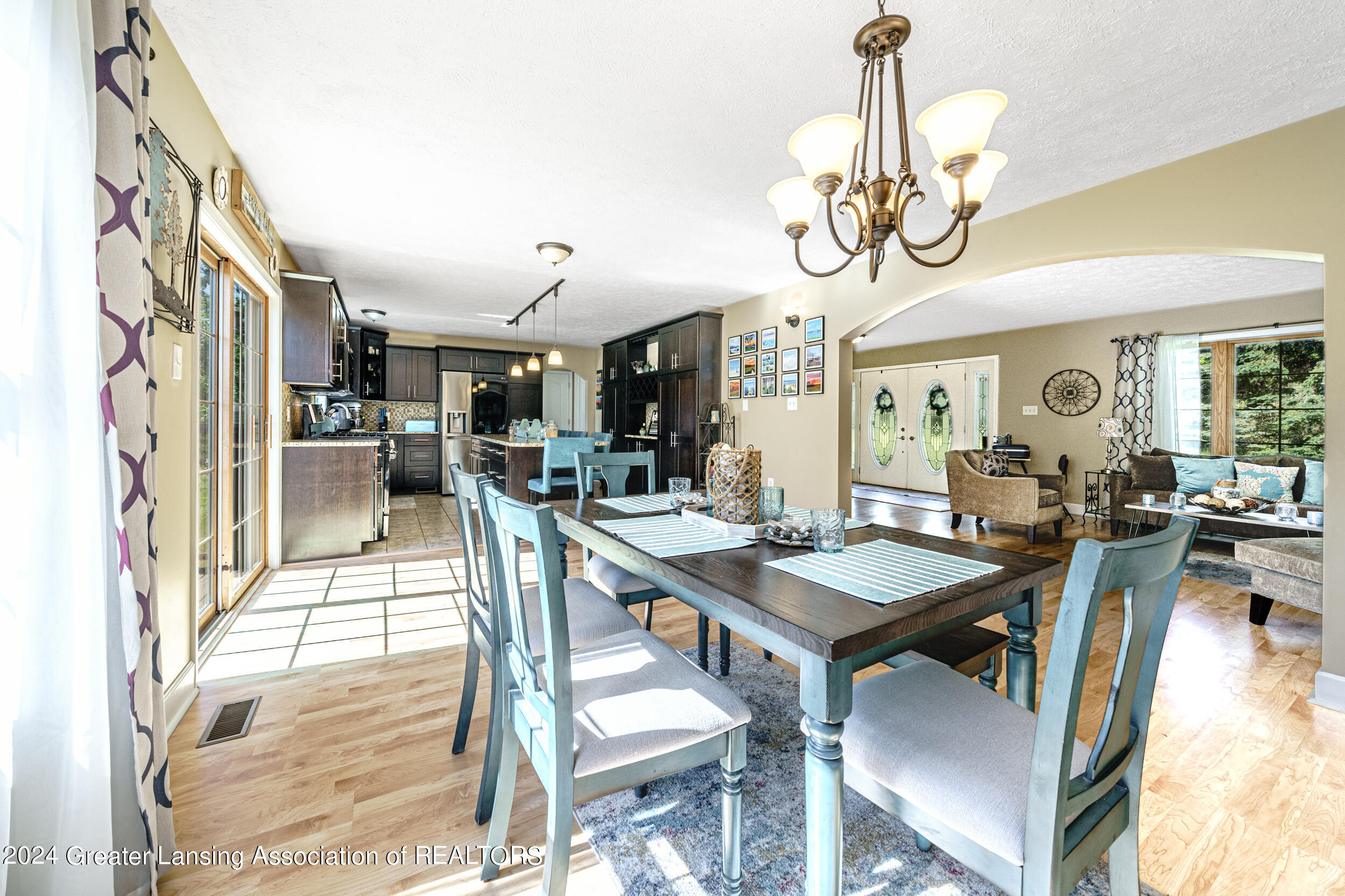 3020 Noble Road Williamston, MI 48895 - Photo 9 of 48 Dining Area