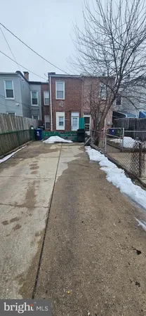 $1,700 | 411 Bonsal Street, Baltimore, MD 21224