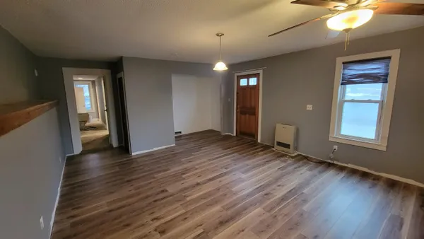 $1,200 | 1322 New Hampshire Rte 175, Unit LOWR, Campton, NH 03223