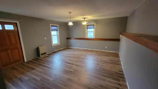 $1,200 | 1322 New Hampshire Rte 175, Unit LOWR, Campton, NH 03223