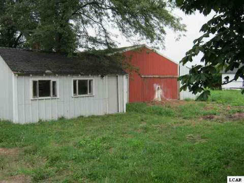 1706 Covell Road Dundee, MI 48131 - Photo 4 of 5 20016497-3.JPG