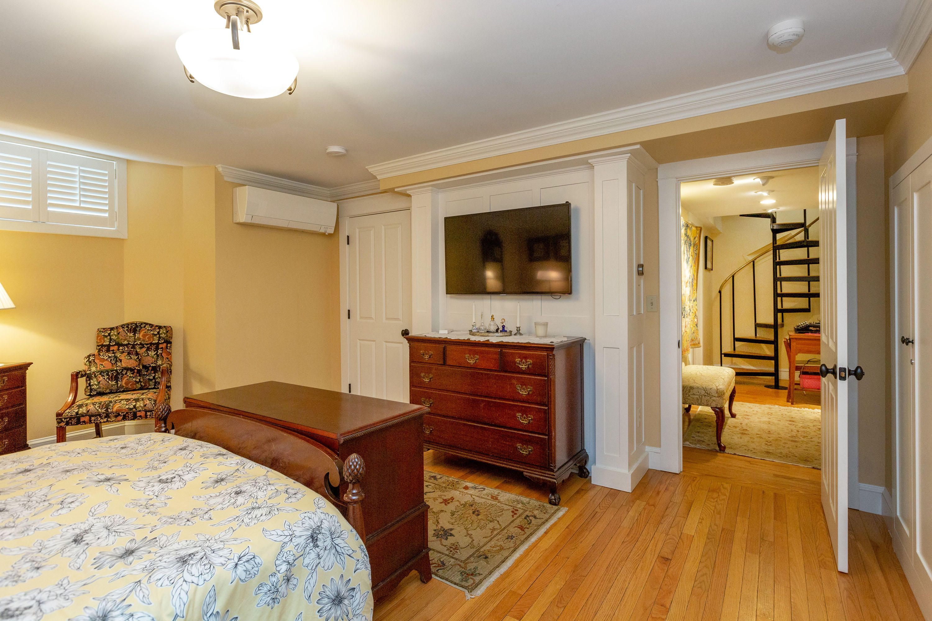 727 Congress Street, Unit 2 Portland, ME 04101 - Photo 39 of 51 Congress_Chadbourne_44