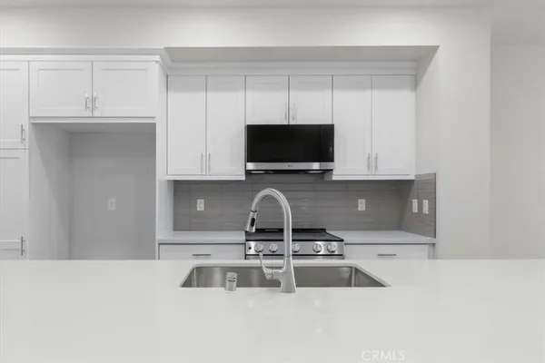 $816,990 | 4005 Valley Oak Lane, Unit F, El Monte, CA 91733