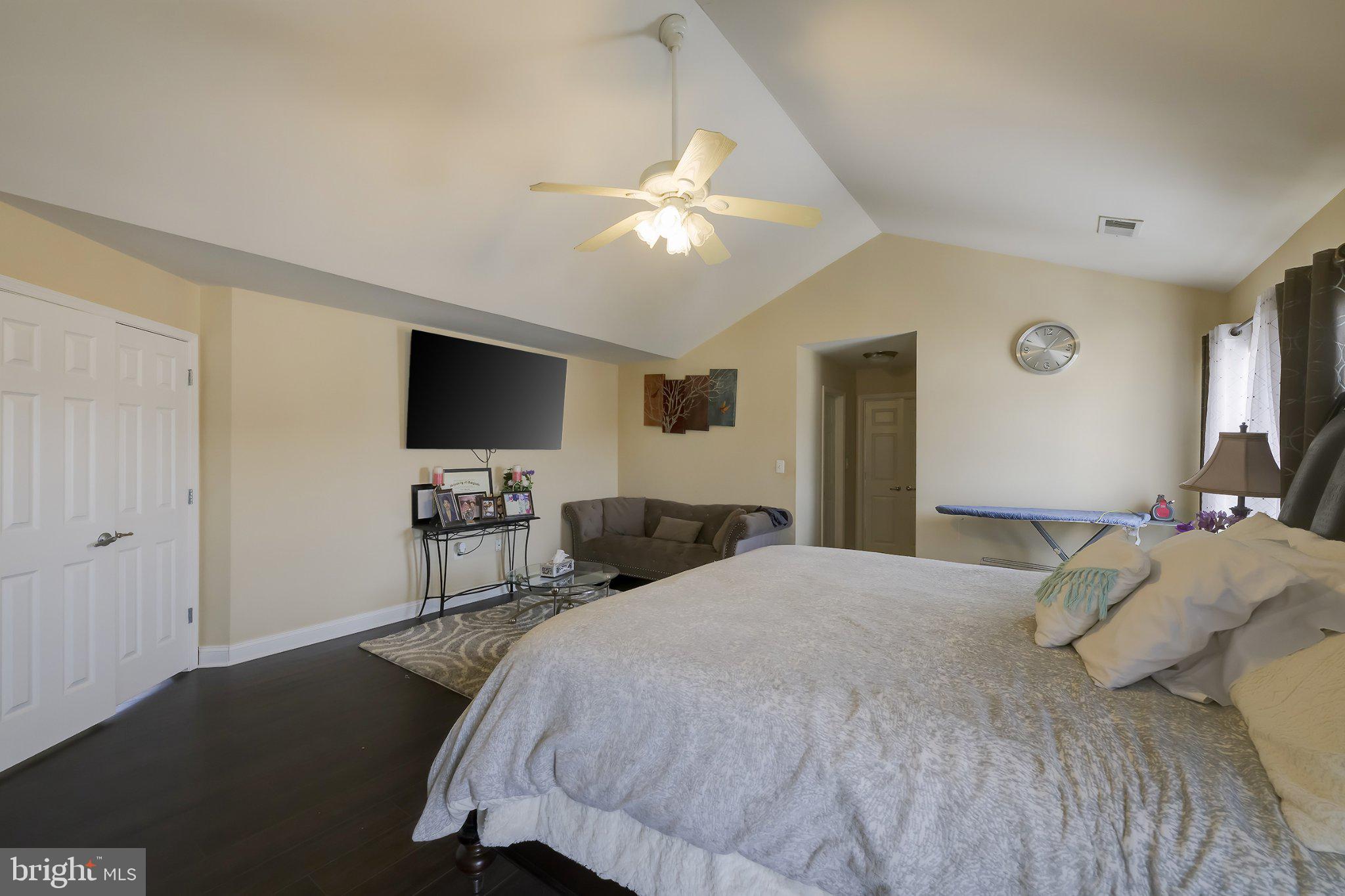 601 Crossover Court Frederick, MD 21703 - Photo 41 of 55 Spacious retreat with vaulted ceilings.