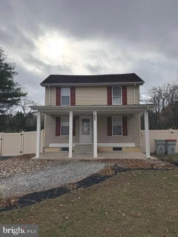 $2,200 | 493 West Elmer Road, Vineland, NJ 08360