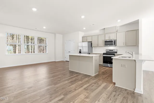 $2,250 | 2259 Horton Pk Drive, Apex, NC 27539