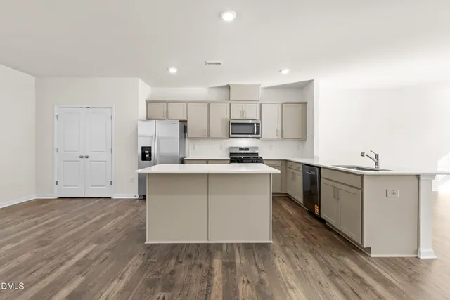 $2,250 | 2259 Horton Pk Drive, Apex, NC 27539