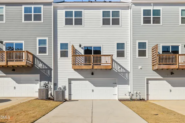 $2,250 | 2259 Horton Pk Drive, Apex, NC 27539