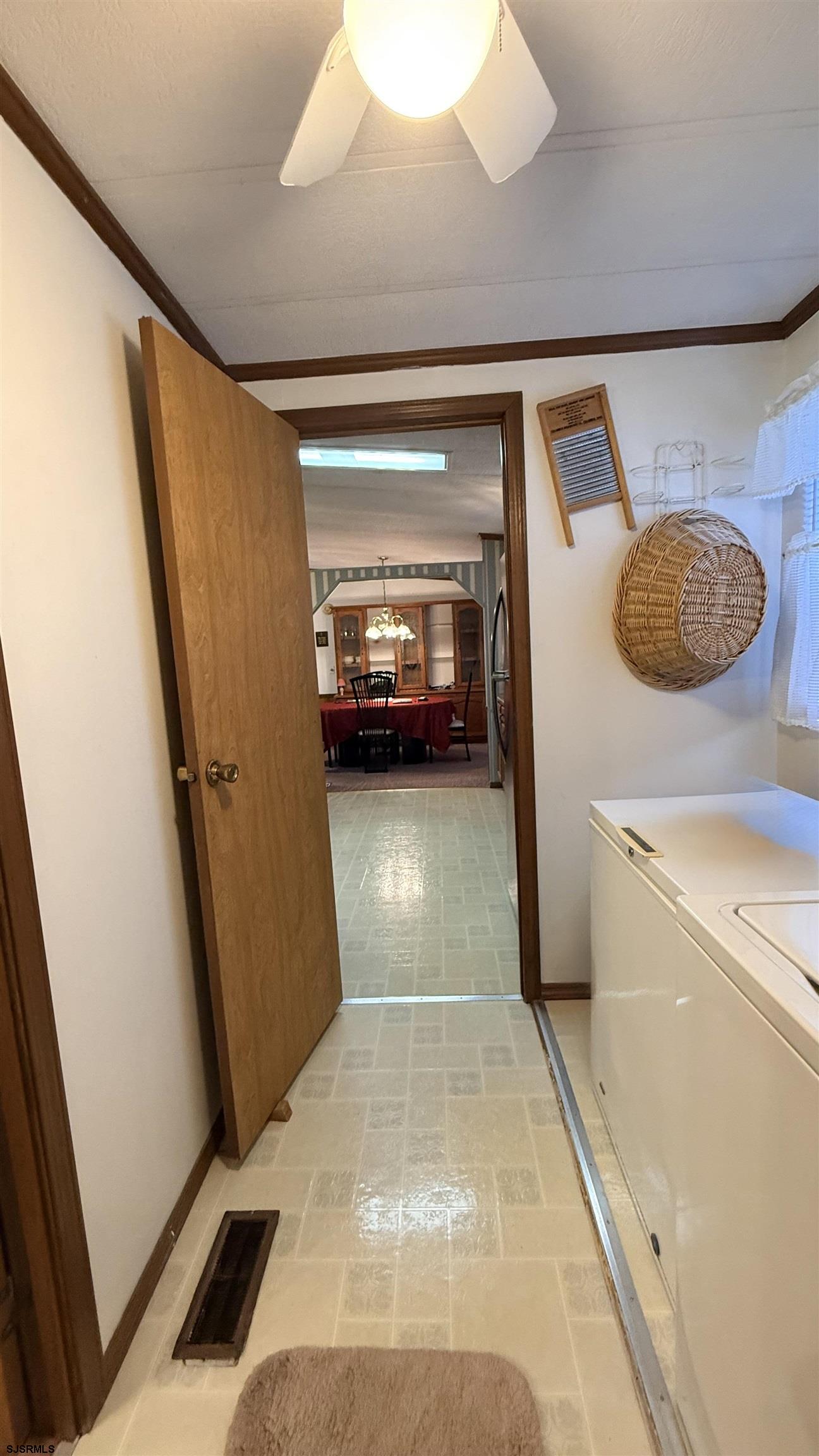 581 Miles Standish Lane Buena, NJ 08310 - Photo 5 of 32 a view of a hallway with entryway