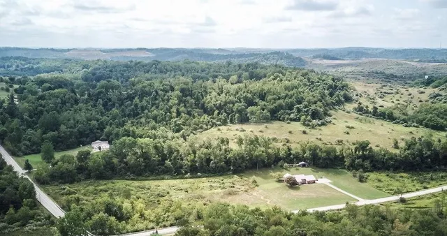 $2,380,000 | 800 North Branch Road, McDonald, PA 15057