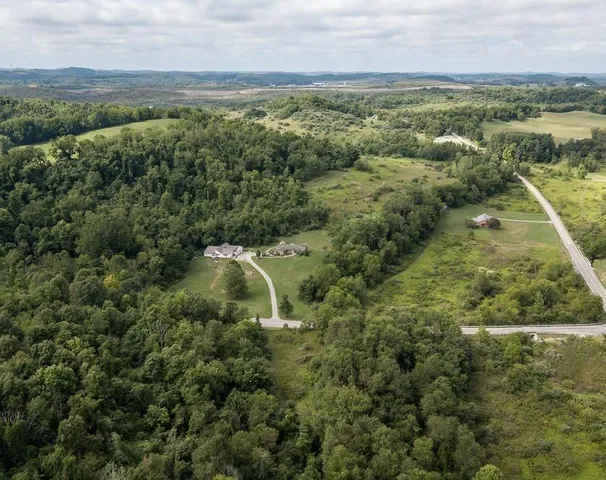 $2,380,000 | 800 North Branch Road, McDonald, PA 15057