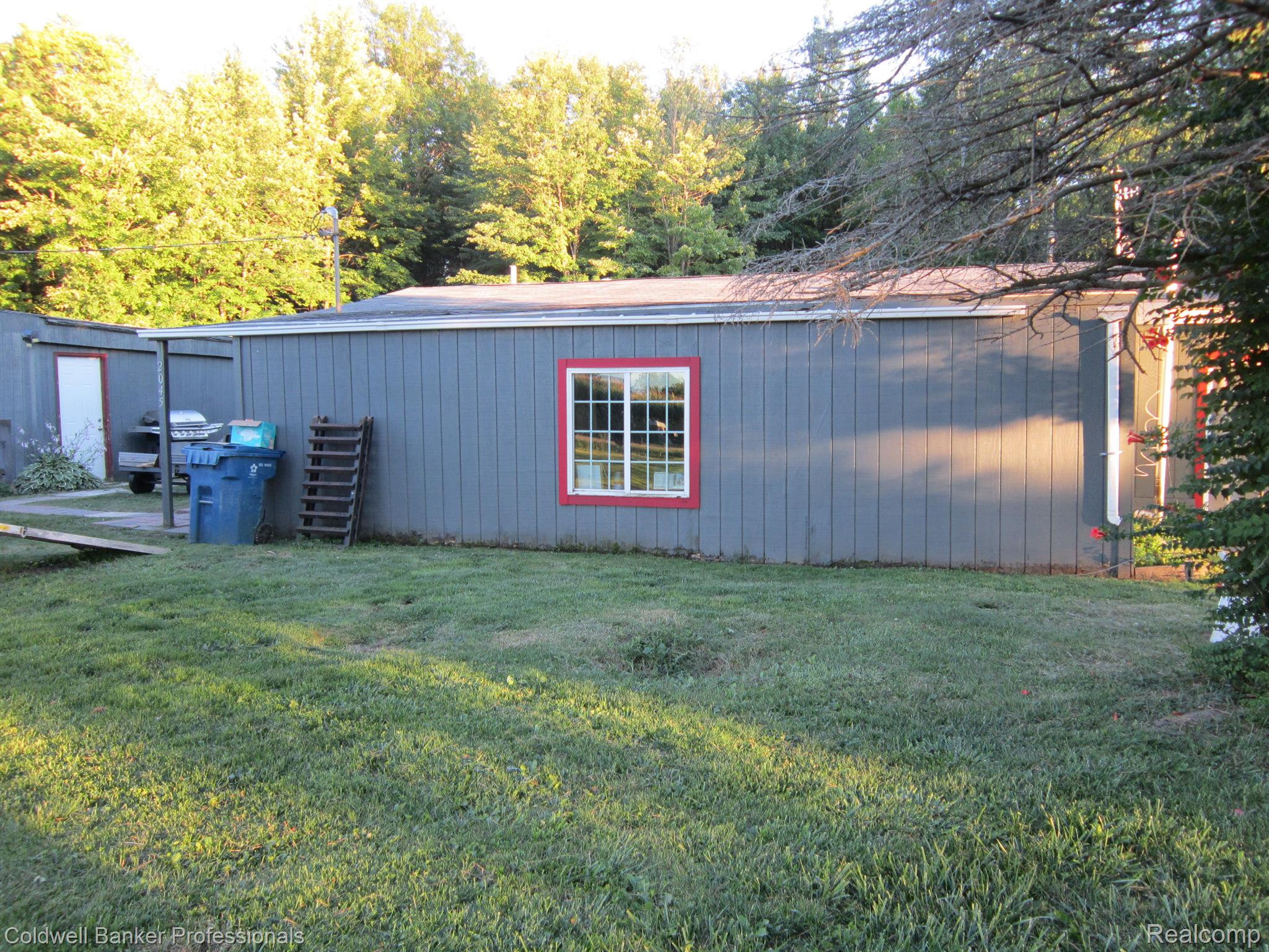 2045 West Townline 16 Road Pinconning, MI 48650 - Photo 2 of 25 Gallery Image 2