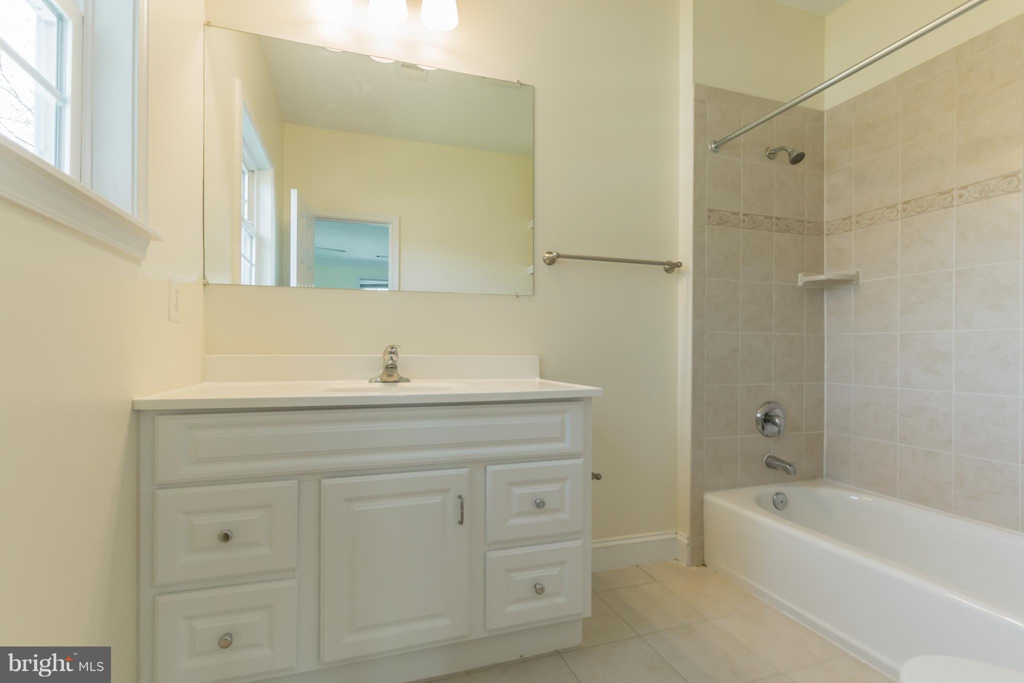 4004 Braddock Road Alexandria, VA 22312 - Photo 25 of 30 Master Bath 2