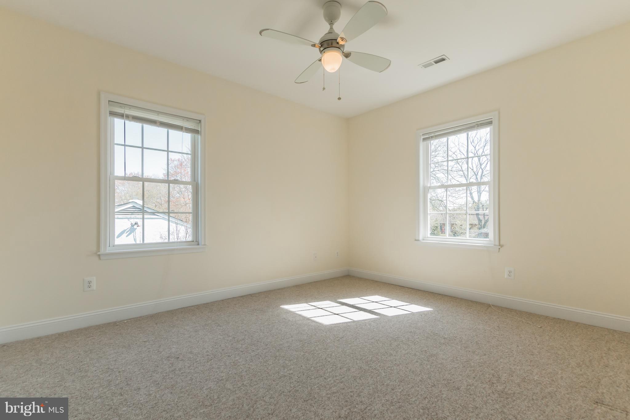 4004 Braddock Road Alexandria, VA 22312 - Photo 27 of 30 Bedroom
