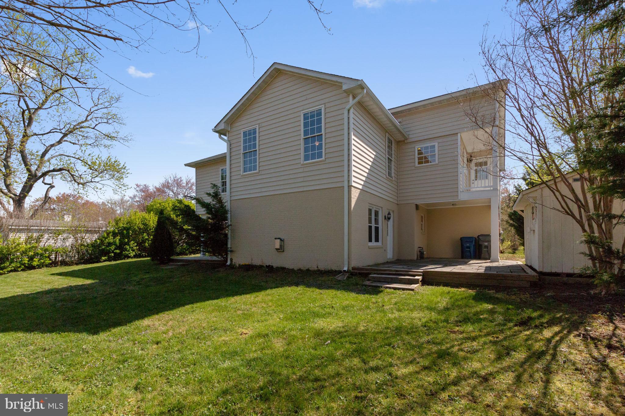 4004 Braddock Road Alexandria, VA 22312 - Photo 29 of 30 Exterior (Rear)