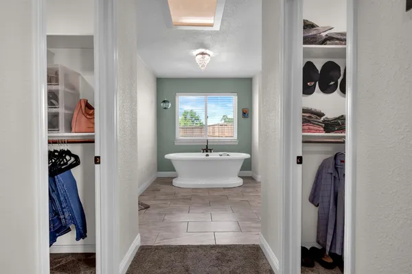 $1,099,000 | 1844 West Highway 12, Lodi, CA 95242