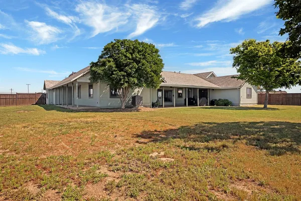 $1,099,000 | 1844 West Highway 12, Lodi, CA 95242