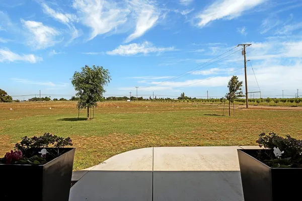 $1,099,000 | 1844 West Highway 12, Lodi, CA 95242