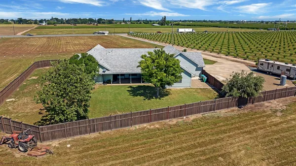 $1,099,000 | 1844 West Highway 12, Lodi, CA 95242