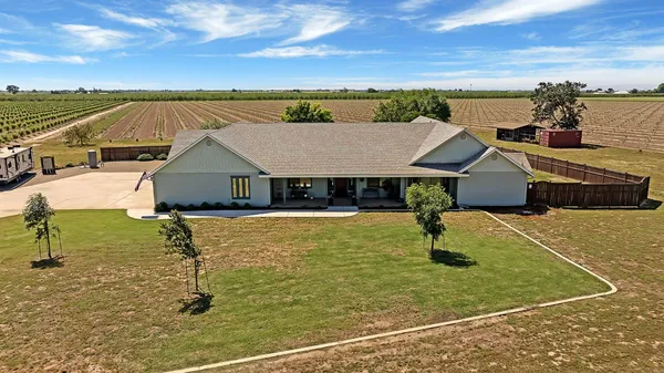$1,099,000 | 1844 West Highway 12, Lodi, CA 95242