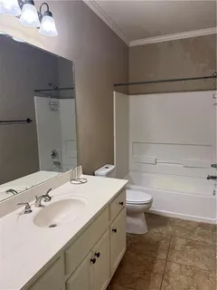 $121,900 | 818 Meadow Bend Drive, Unit C, Baton Rouge, LA 70820