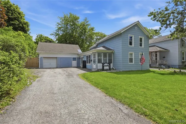 $199,999 | 44 Pound Street, Lockport City, NY 14094