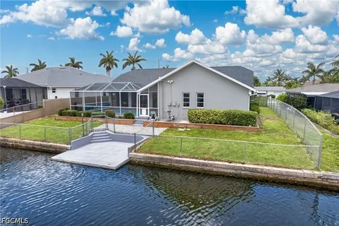 $815,000 | 4933 Seville Court, Cape Coral, FL 33904