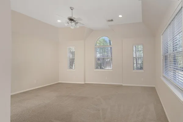 $5,500 | 138 Oriel Oaks Circle, The Woodlands, TX 77382