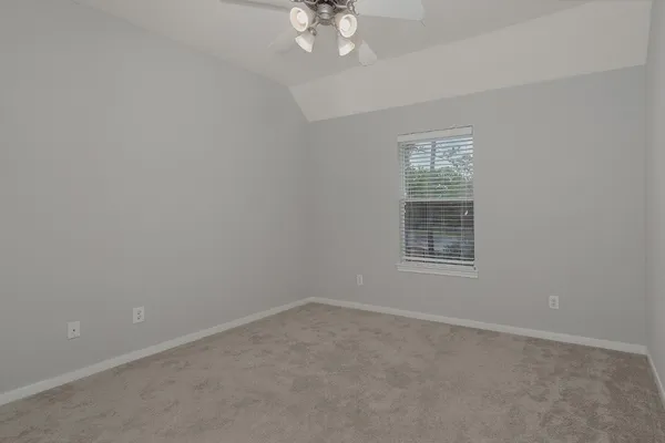 $5,500 | 138 Oriel Oaks Circle, The Woodlands, TX 77382