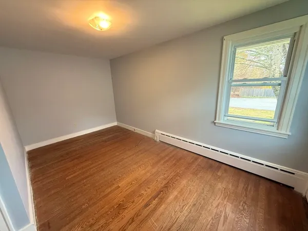 $375,000 | 35 New Boston Road, Sturbridge, MA 01566