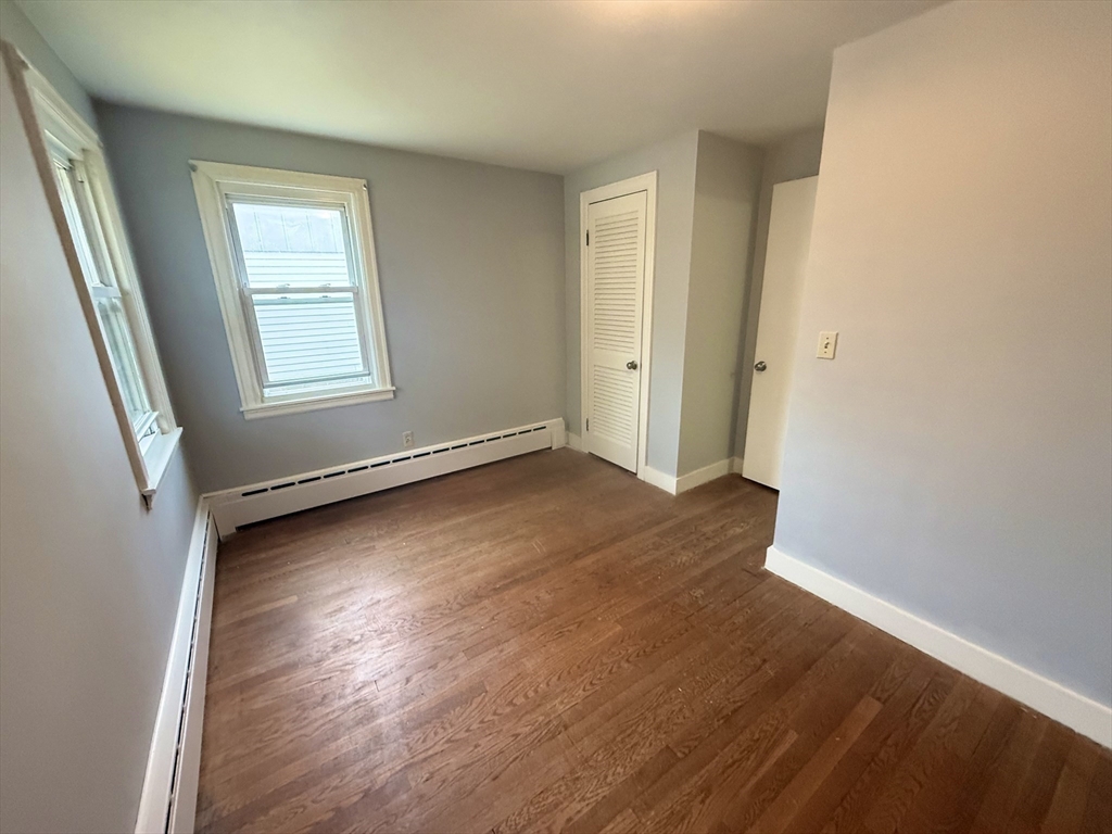 35 New Boston Road Sturbridge, MA 01566 - Photo 13 of 19