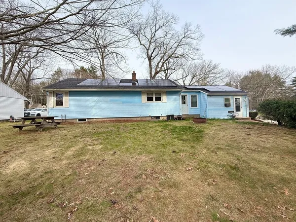 $375,000 | 35 New Boston Road, Sturbridge, MA 01566