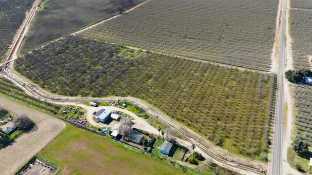 $2,800,000 | 14127 Vinewood Avenue, Livingston, CA 95334