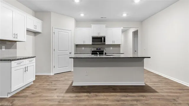 $328,990 | 448 Falcon Lane, Lexington, NC 27295