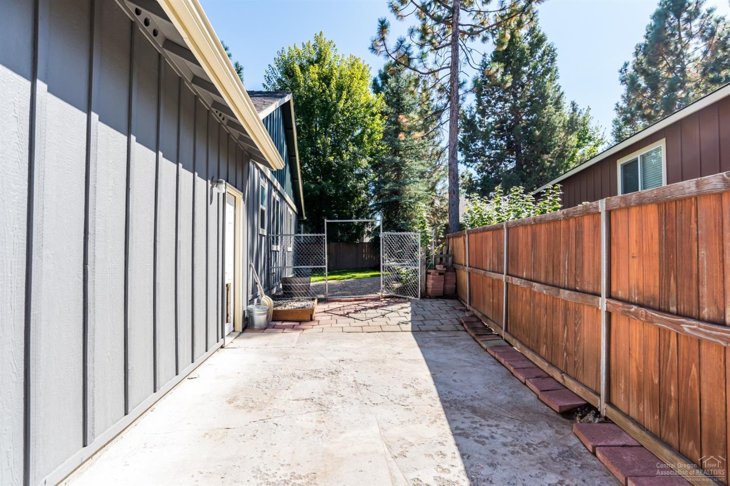 19553 Fishhawk Loop Bend, OR 97702 - Photo 22 of 25 Additional Photo