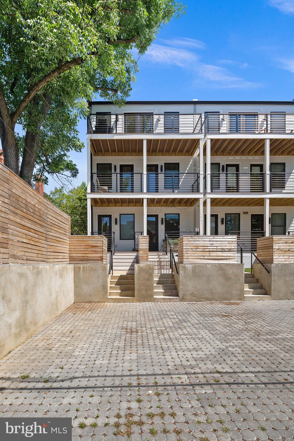 1844 Monroe Street Northwest, Unit 2 Washington, DC 20010 - Photo 26 of 28