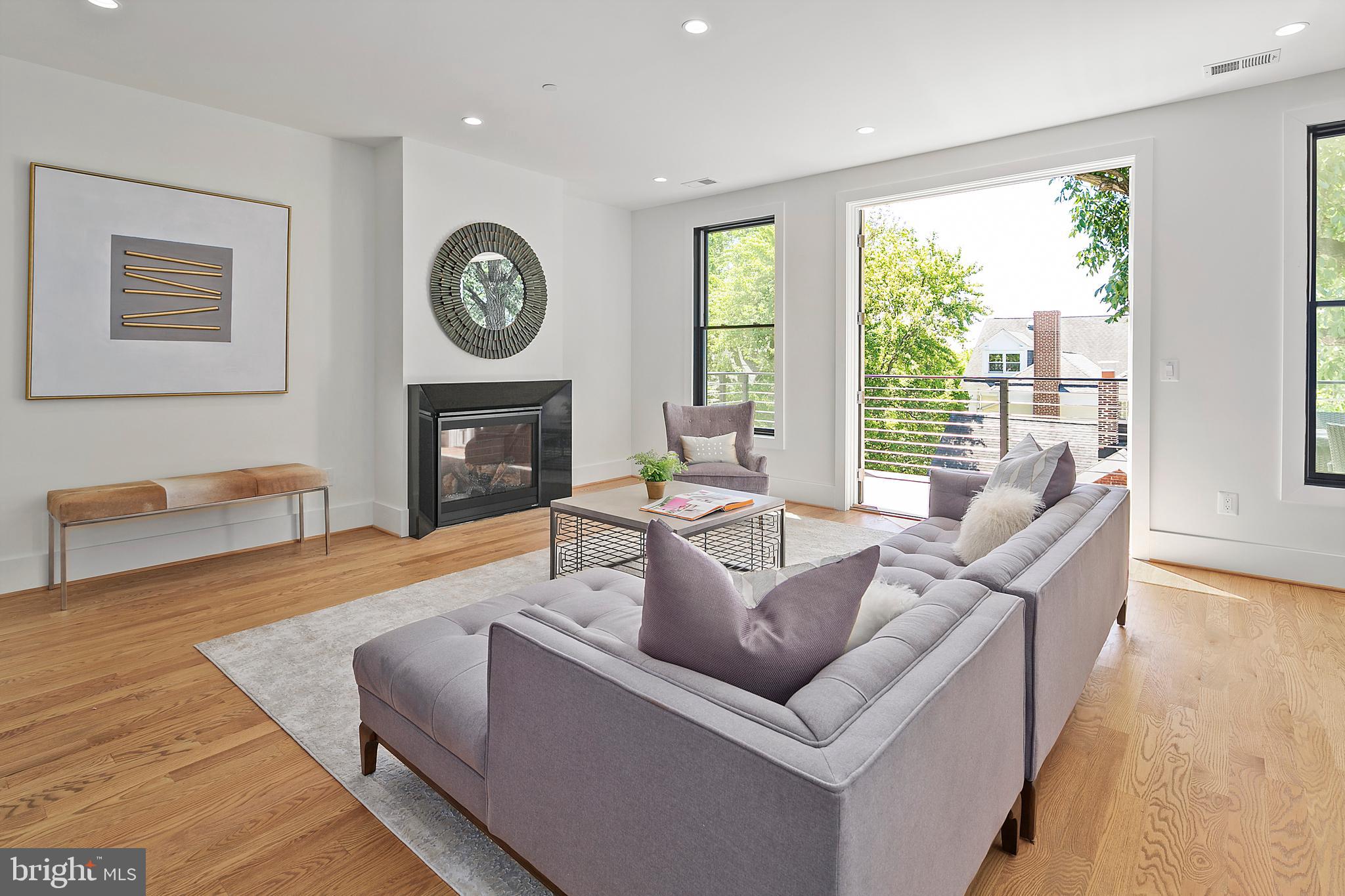 1844 Monroe Street Northwest, Unit 2 Washington, DC 20010 - Photo 5 of 28