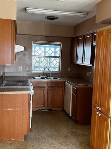 111 Deleon Road Cocoa Beach, FL 32931 - Photo 3 of 10 IMG_3845