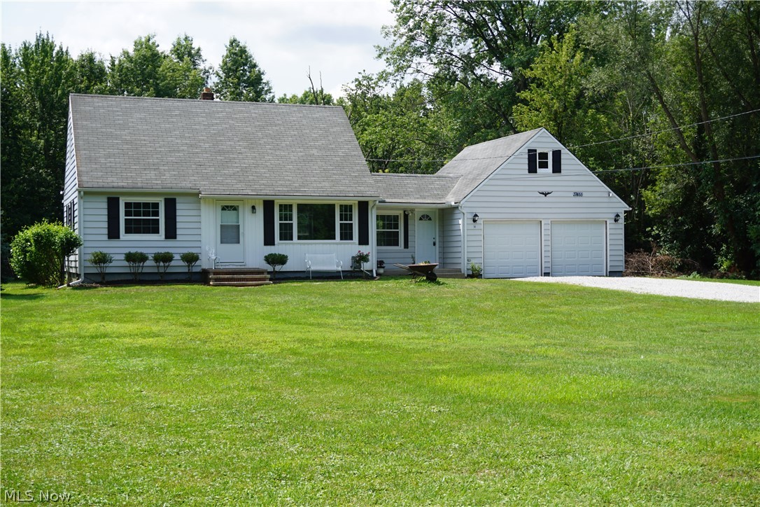 37455 Chester Road Avon, OH 44011 - Photo 2 of 29 Gallery Image 2